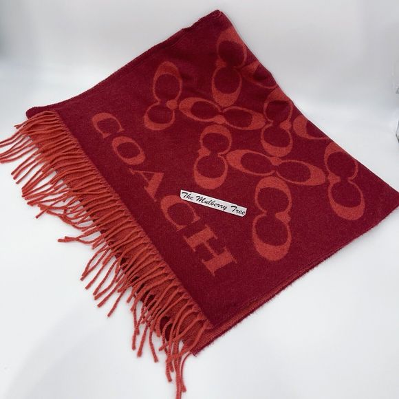Coach CB684 Signature Oversized Muffler 1941 Red Chinese Lunar New Year NWT $178 - Picture 1 of 8